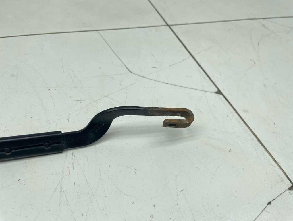 Поводок стеклоочистителя передний левый, 2000 рублей, Пермь