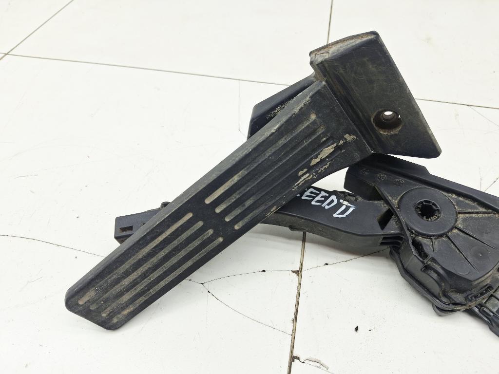 Педаль газа, 1500 рублей, Пермь