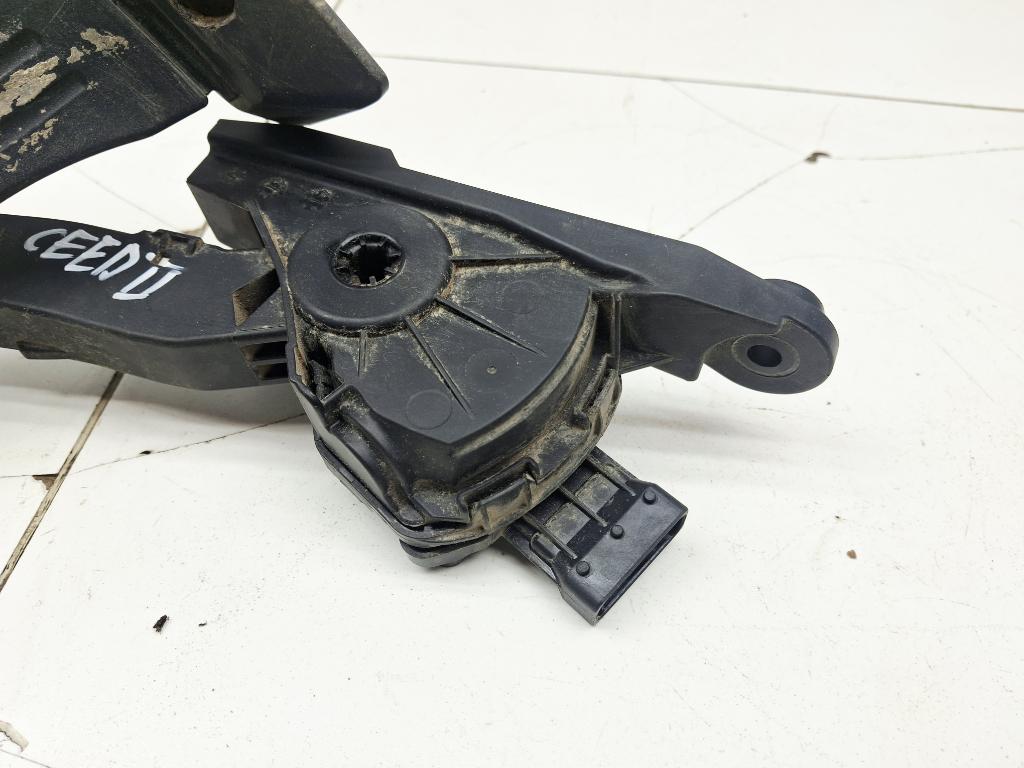 Педаль газа, 1500 рублей, Пермь