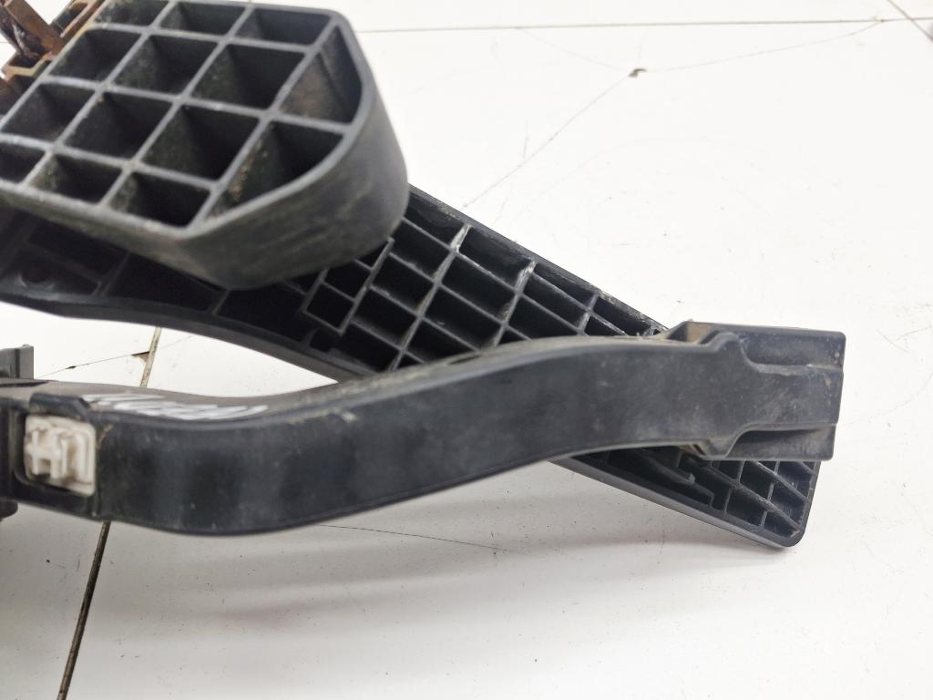 Педаль газа, 1500 рублей, Пермь