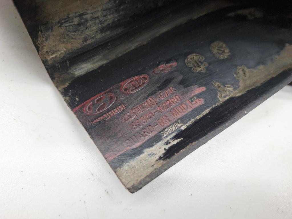 Брызговик задний левый, 1500 рублей, Пермь