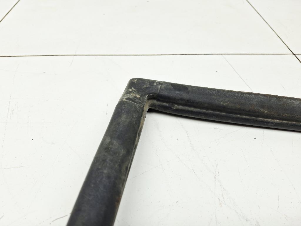 Уплотнитель капота, 1500 рублей, Пермь