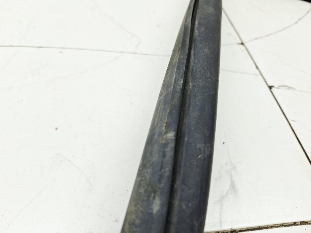 Уплотнитель капота, 1500 рублей, Пермь