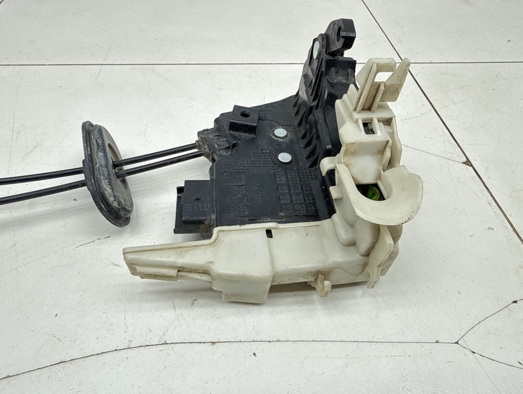 Замок двери передней правой, 4000 рублей, Пермь