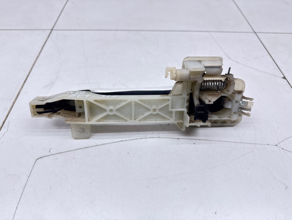 Ручка двери задней наружная правая, 4000 рублей, Пермь