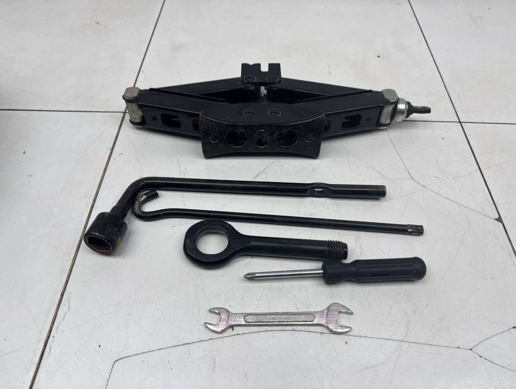 Домкрат, 6000 рублей, Пермь