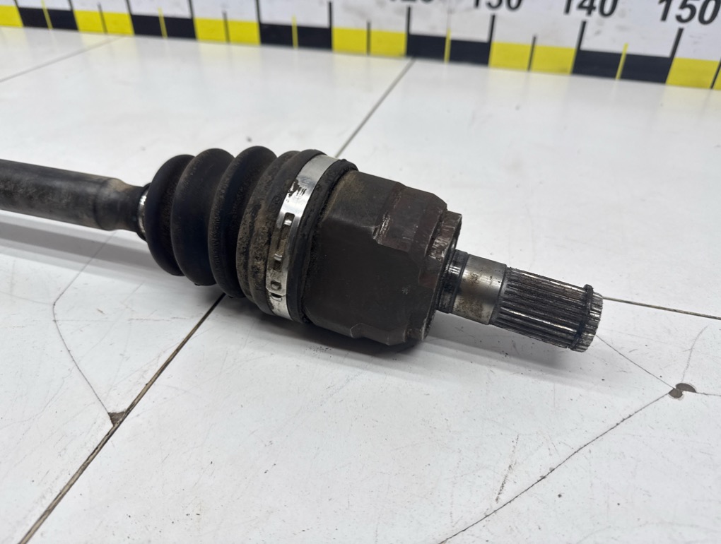 Полуось передняя правая, 20000 рублей, Пермь