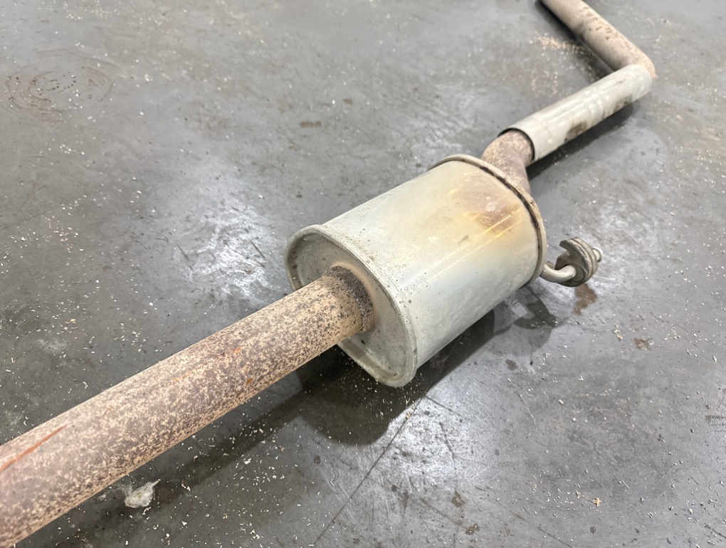 Средняя часть глушителя, 20000 рублей, Пермь