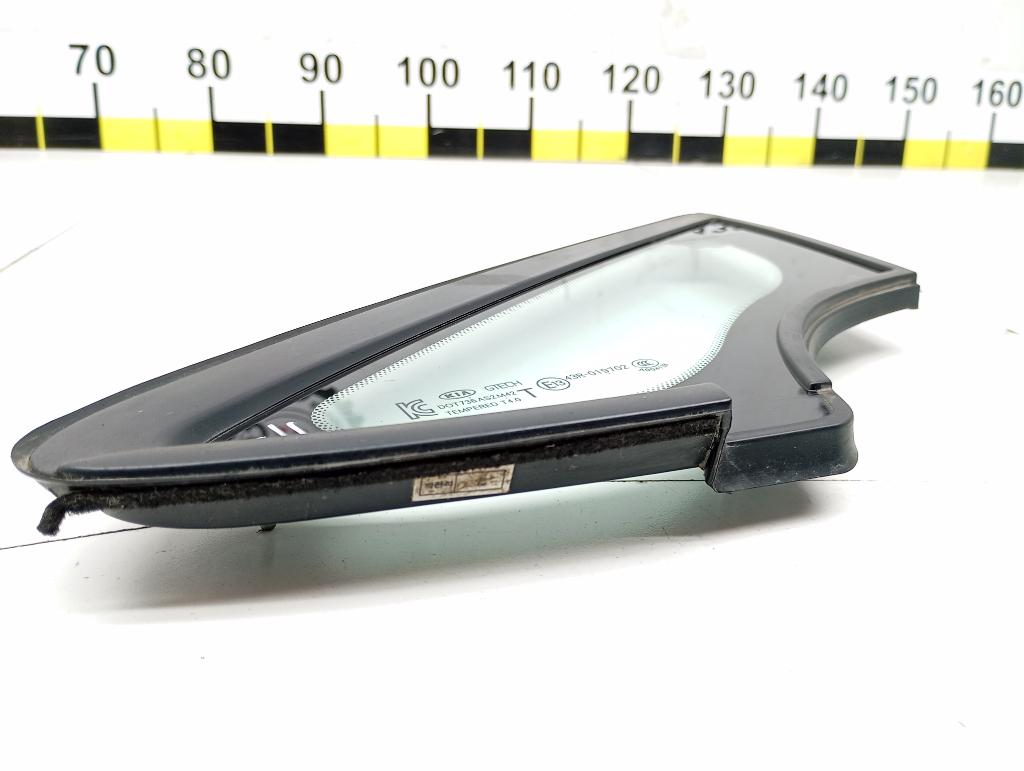 Стекло кузовное глухое левое, 4000 рублей, Пермь