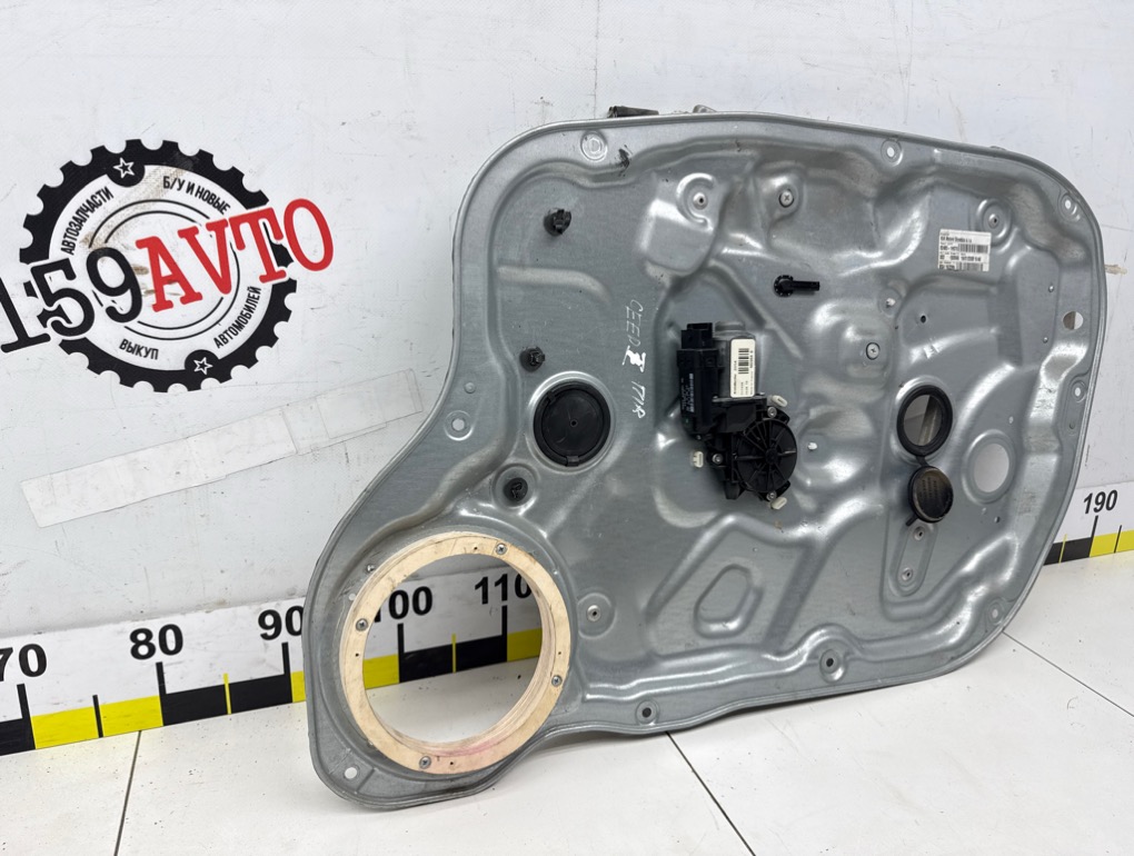 Стеклоподъемник передний правый, 4000 рублей, Пермь