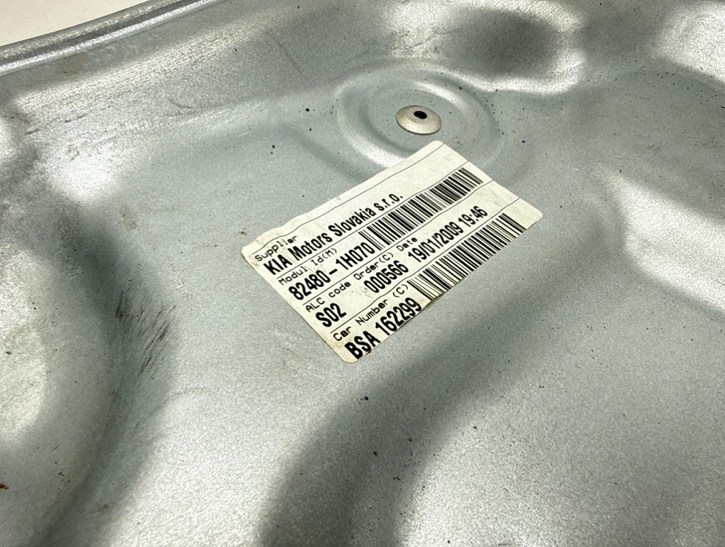 Стеклоподъемник передний правый, 4000 рублей, Пермь