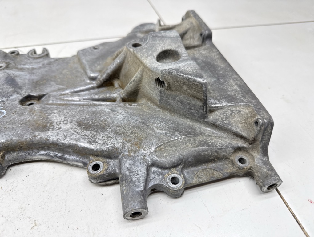 Крышка двигателя передняя, 2000 рублей, Пермь