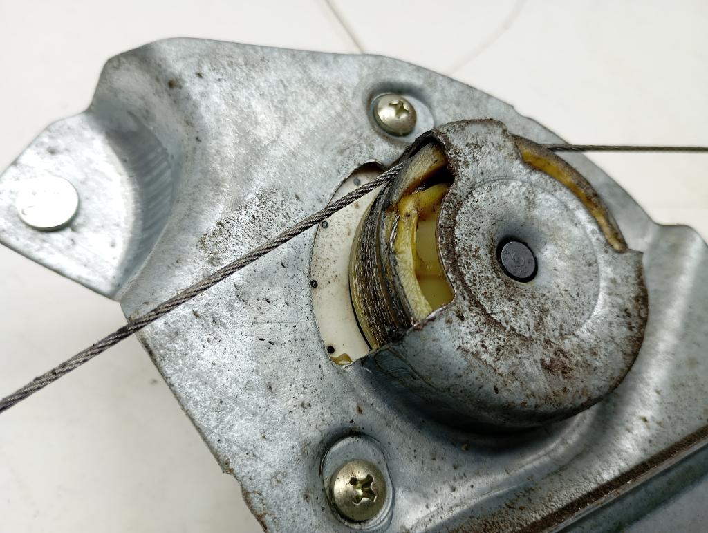 Стеклоподъемник передний левый, 2000 рублей, Пермь