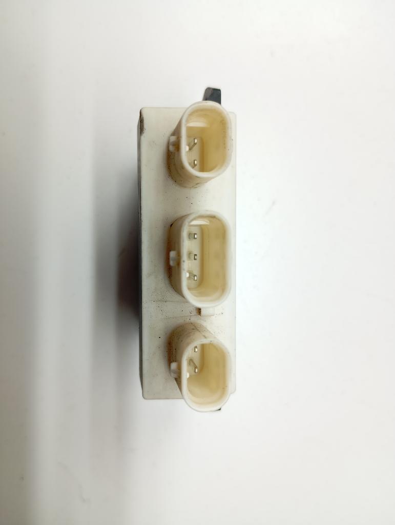 Блок управления крышкой багажника, 5000 рублей, Пермь