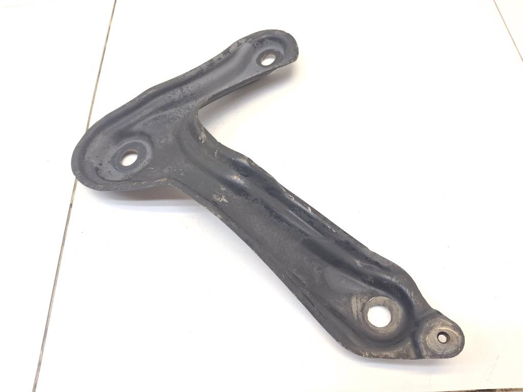 Кронштейн подрамника, 1000 рублей, Пермь
