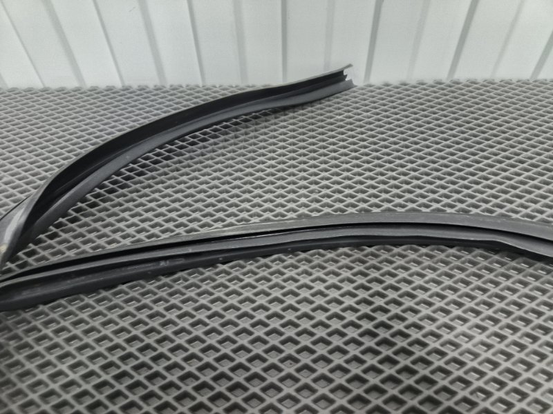 Уплотнительная резинка боковой двери, 5000 рублей, Балашиха