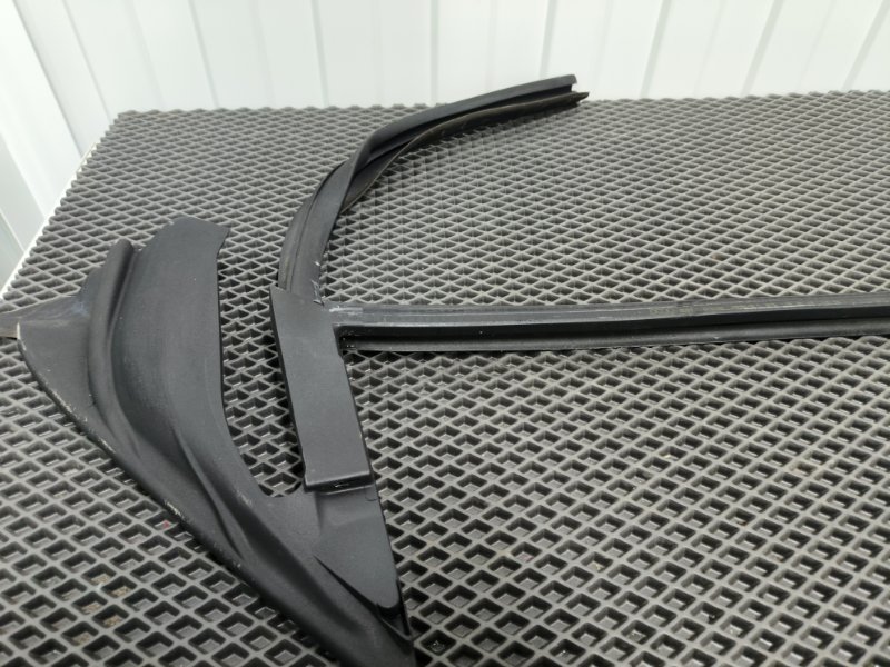 Уплотнительная резинка боковой двери, 5000 рублей, Балашиха