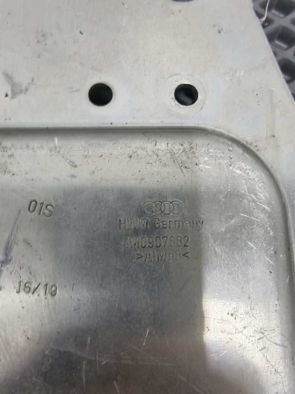 Кронштейн, 5000 рублей, Балашиха