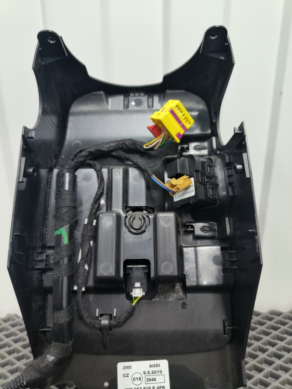 Кожух рулевой колонки, 3000 рублей, Балашиха