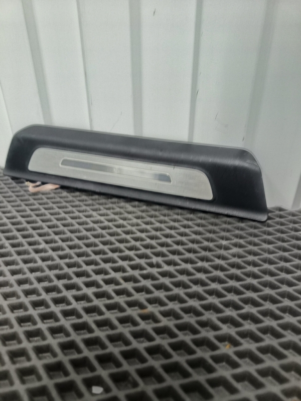 Накладка на порог салона, 6000 рублей, Балашиха