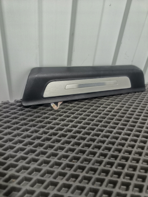 Накладка на порог салона, 6000 рублей, Балашиха