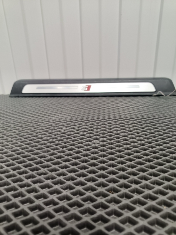 Накладка на порог салона, 8000 рублей, Балашиха