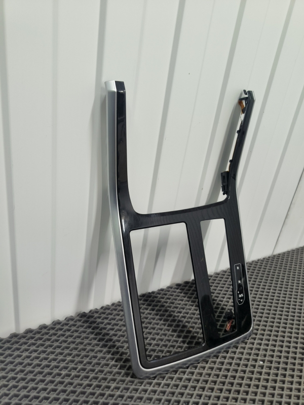 Накладка декоративная, 5000 рублей, Балашиха