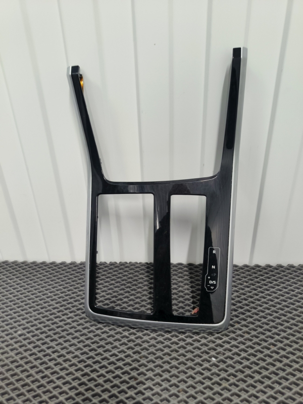 Накладка декоративная, 5000 рублей, Балашиха