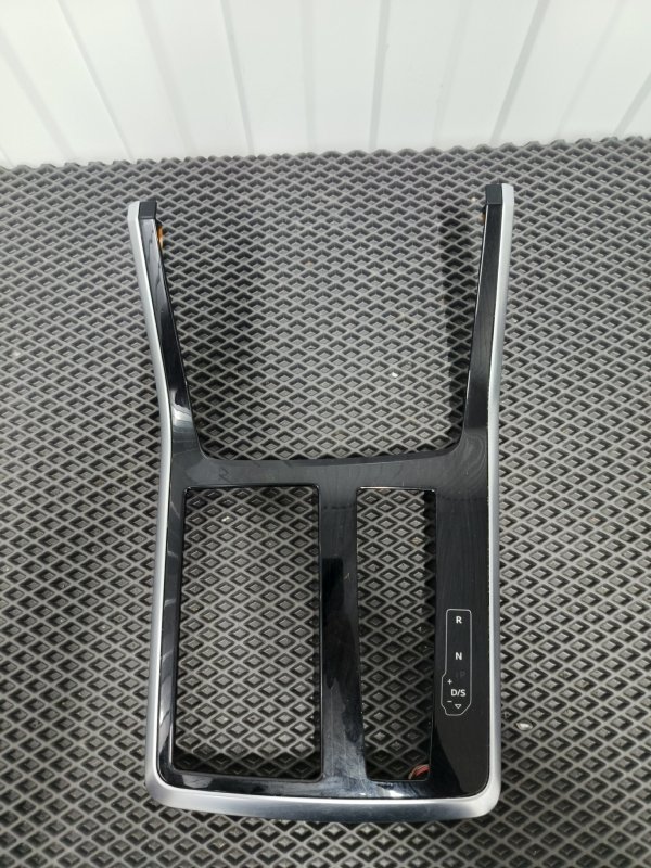 Накладка декоративная, 5000 рублей, Балашиха