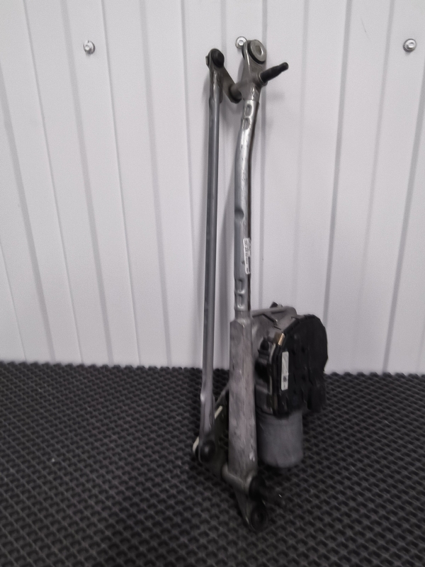 Трапеция дворников, 10000 рублей, Балашиха