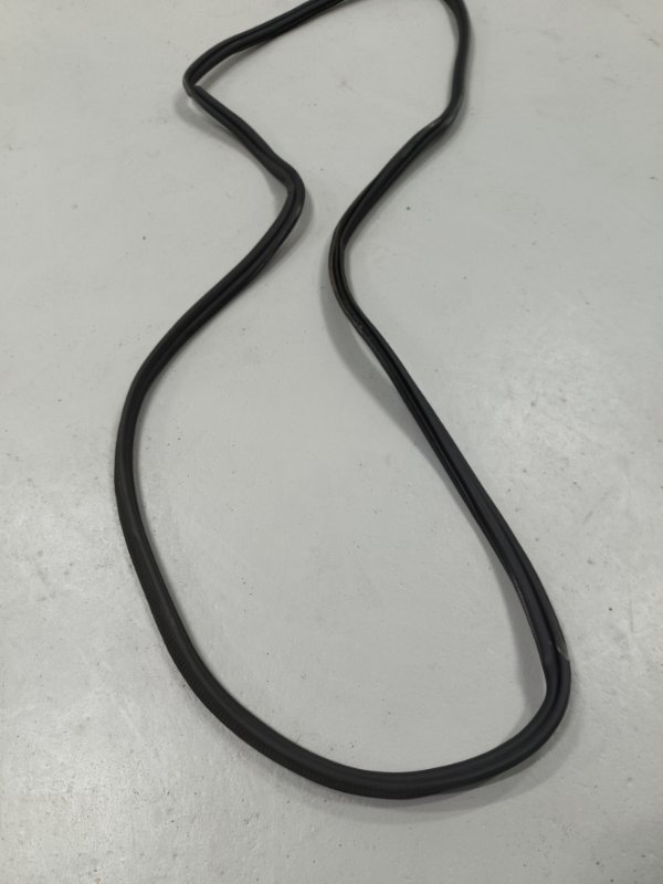 Уплотнительная резинка крышки багажника, 6000 рублей, Балашиха