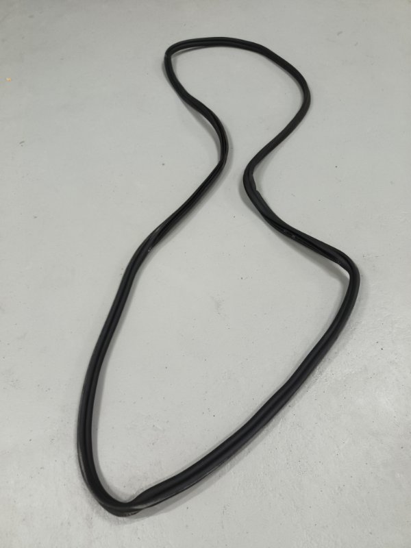 Уплотнительная резинка крышки багажника, 6000 рублей, Балашиха