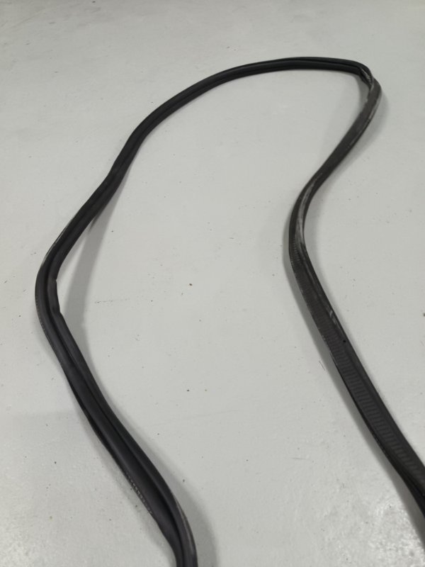 Уплотнительная резинка крышки багажника, 6000 рублей, Балашиха