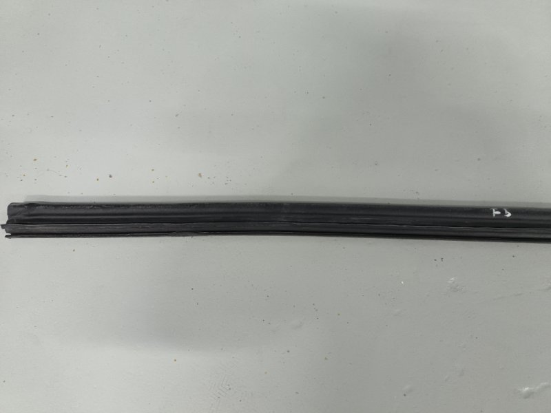 Уплотнительная резинка капота, 3000 рублей, Балашиха