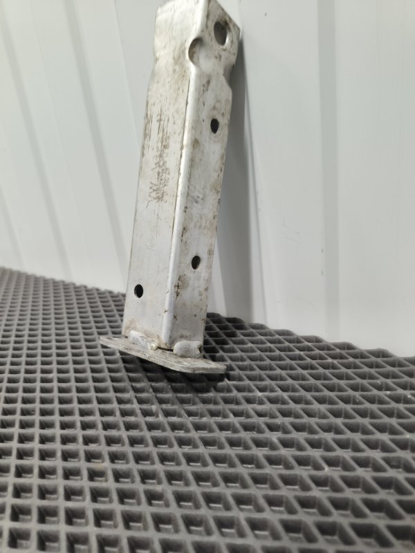 Кронштейн усилителя бампера, 9000 рублей, Балашиха