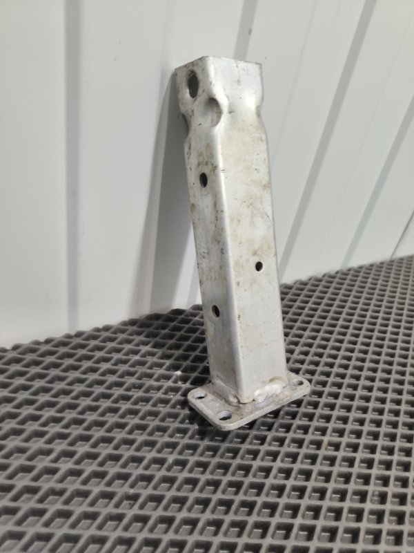 Кронштейн усилителя бампера, 9000 рублей, Балашиха