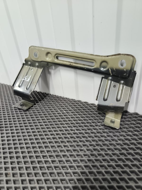 Кронштейн крыла, 4500 рублей, Балашиха