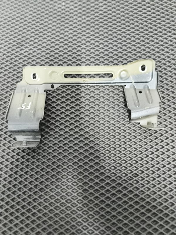 Кронштейн крыла, 4500 рублей, Балашиха