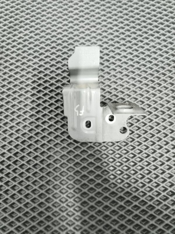 Кронштейн крыла, 2500 рублей, Балашиха