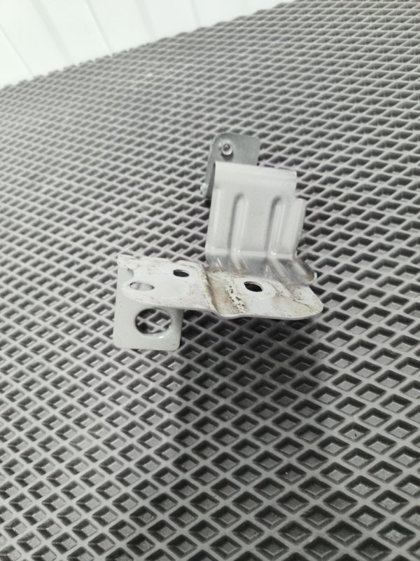 Кронштейн крыла, 2500 рублей, Балашиха