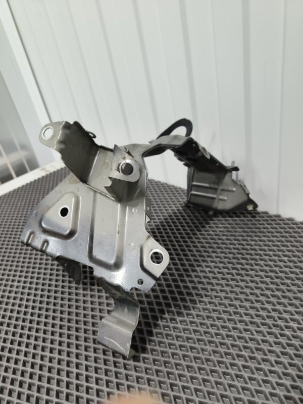 Кронштейн крыла, 9500 рублей, Балашиха