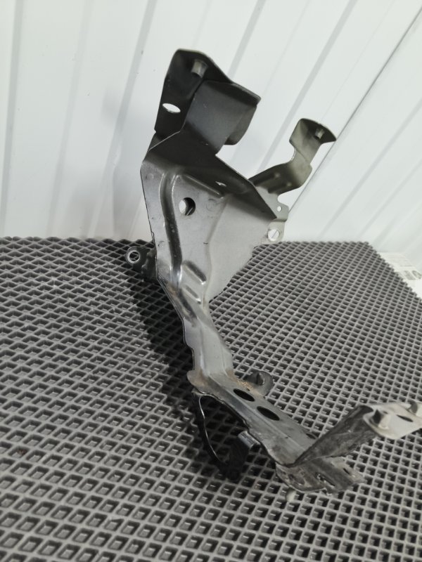 Кронштейн крыла, 9500 рублей, Балашиха