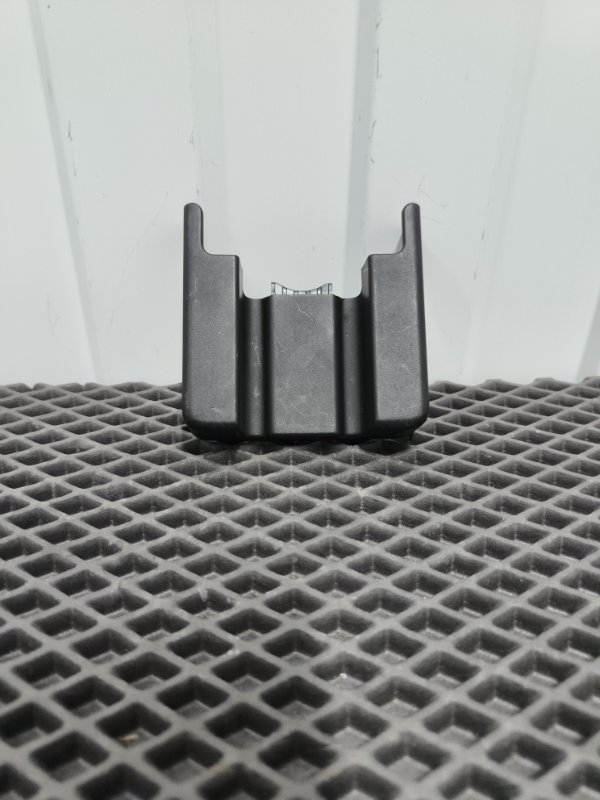 Заглушка крепления сиденья, 1000 рублей, Балашиха