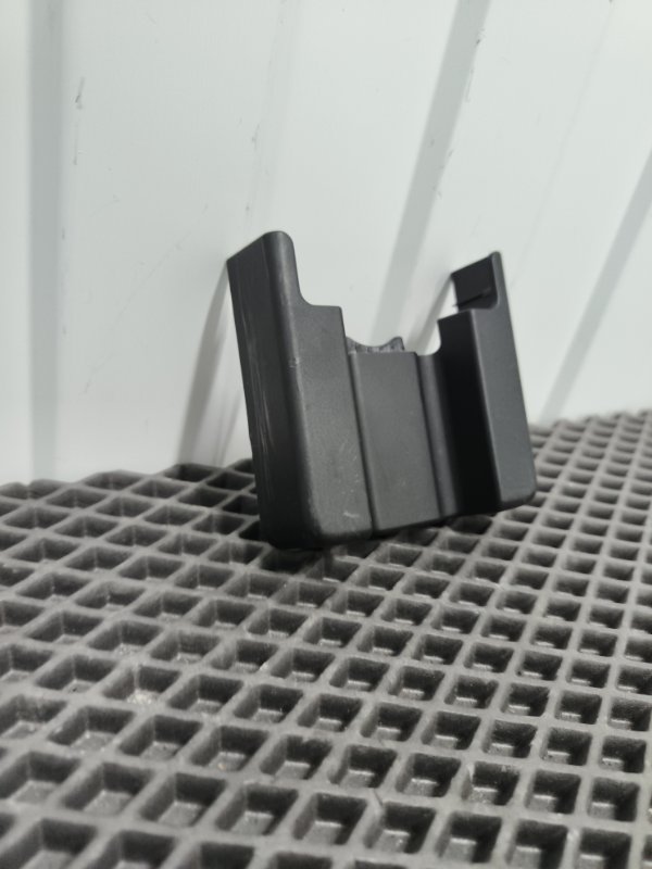 Заглушка крепления сиденья, 1000 рублей, Балашиха