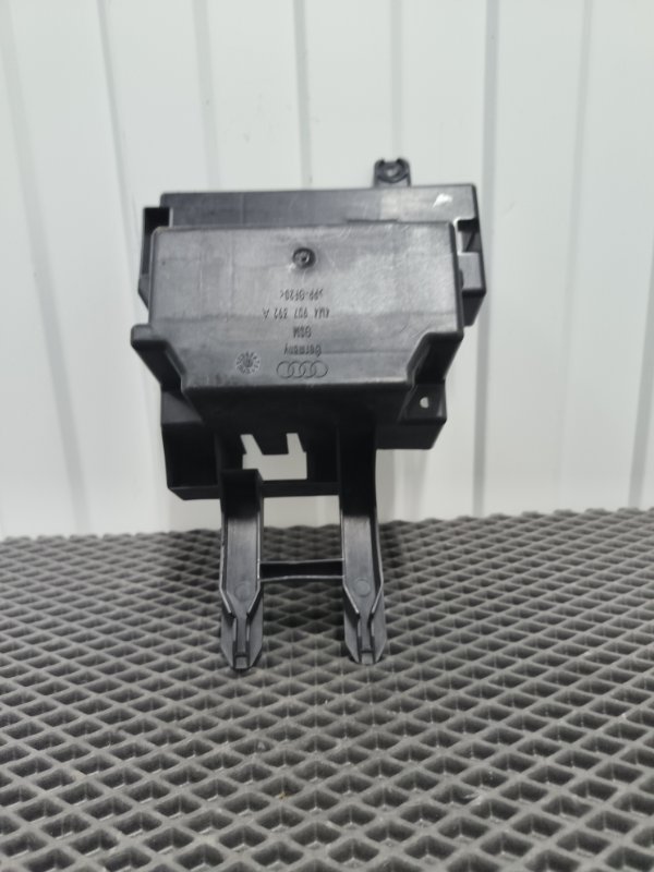 Кронштейн блока управления двигателем, 1000 рублей, Балашиха