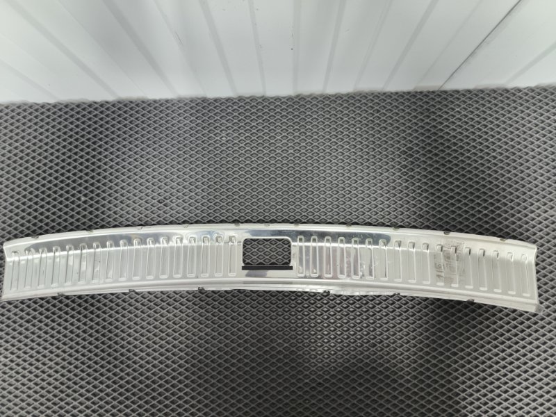 Накладка замка багажника, 9000 рублей, Балашиха