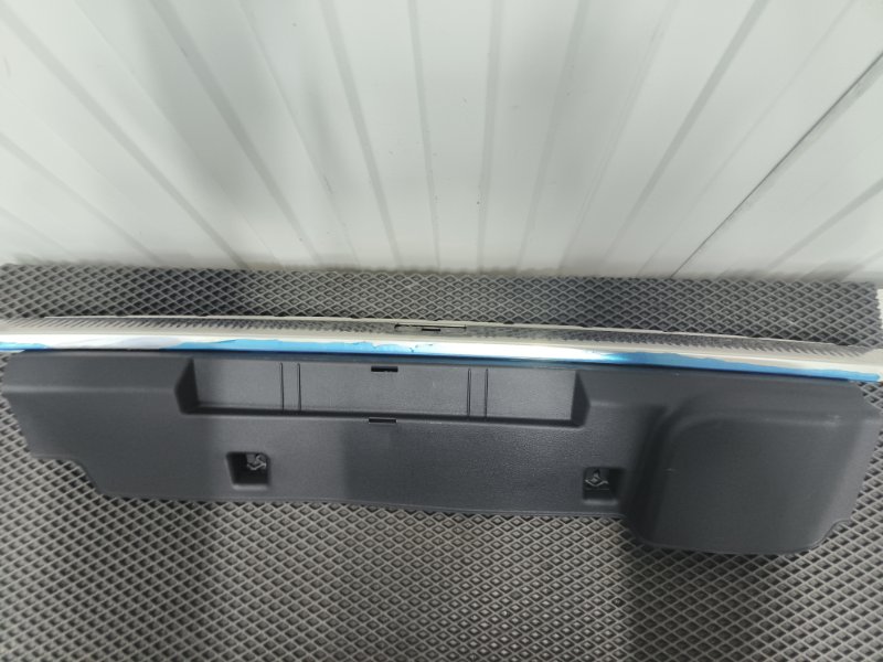 Накладка замка багажника, 4000 рублей, Балашиха