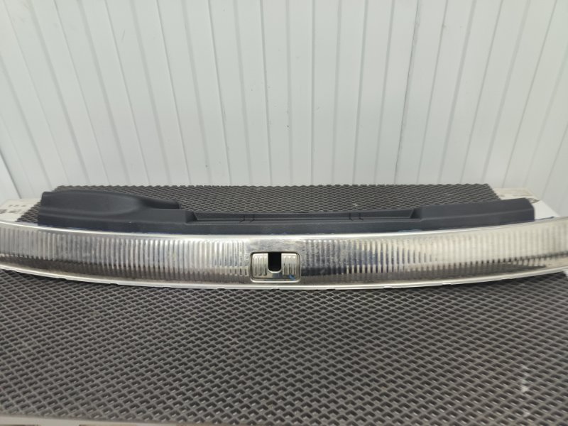 Накладка замка багажника, 4000 рублей, Балашиха