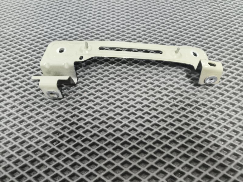 Кронштейн крыла, 2000 рублей, Балашиха