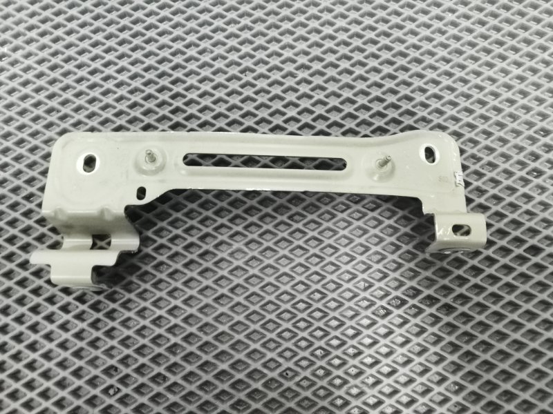 Кронштейн крыла, 2000 рублей, Балашиха